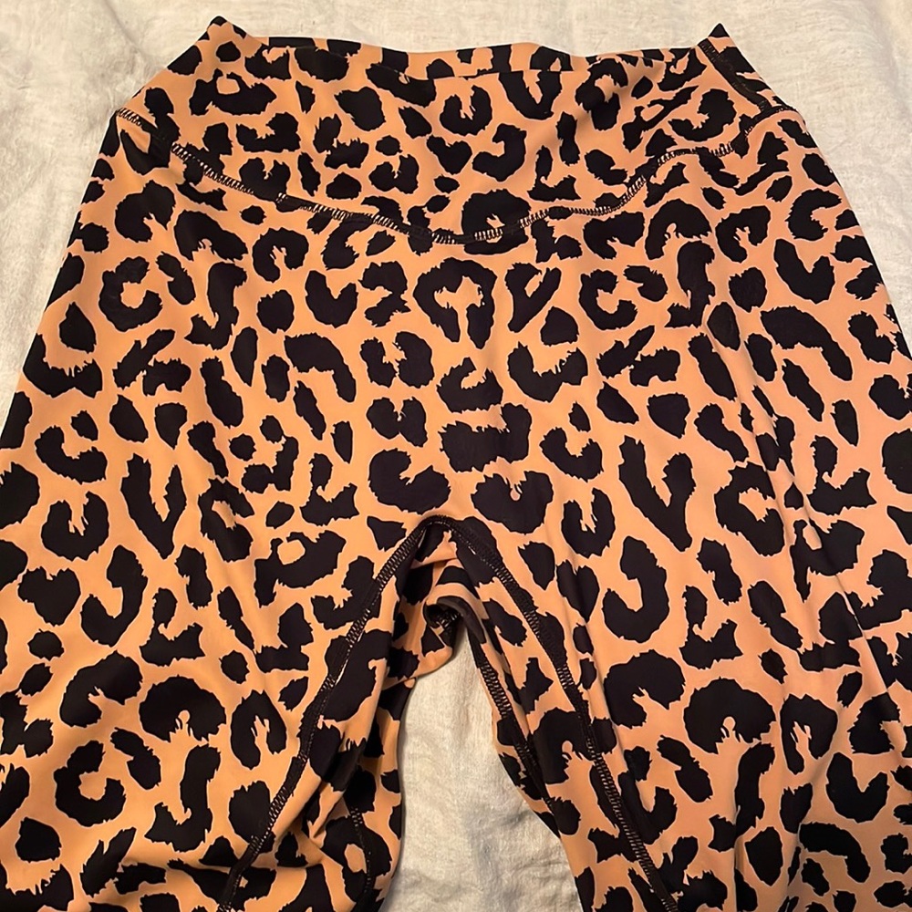 Vitality King Cheetah Leggings